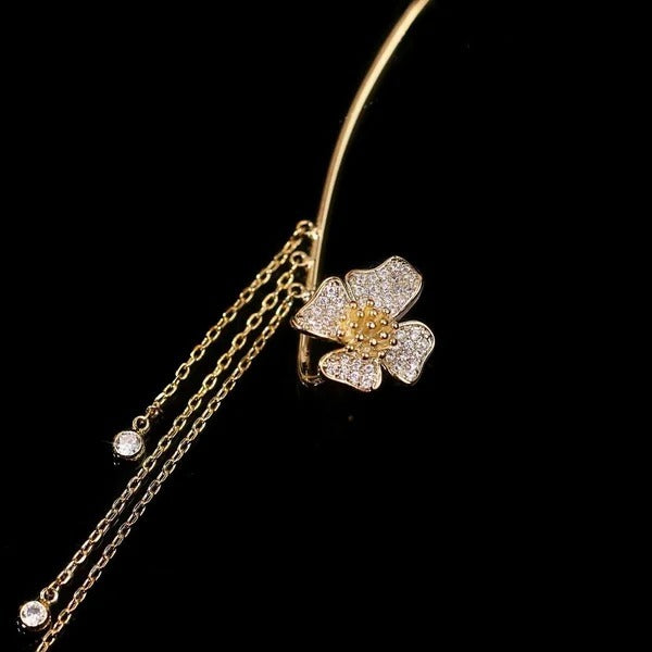 Ada | Orecchini a Clip con Farfalle e Fiori