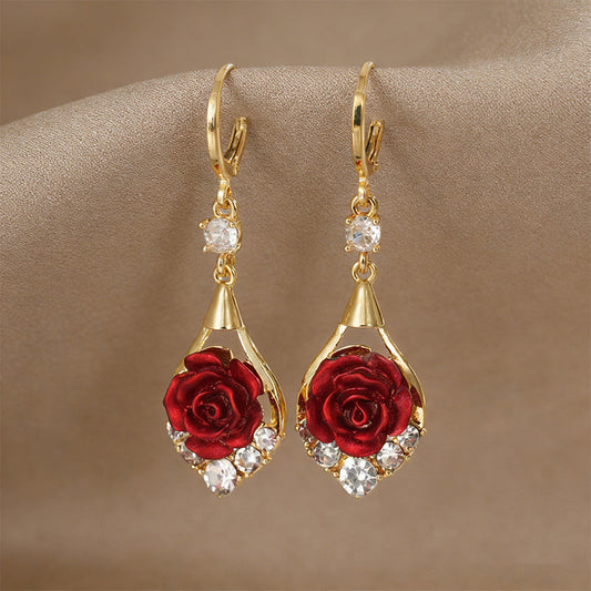 ✨ Orecchini eleganti con rose rosse